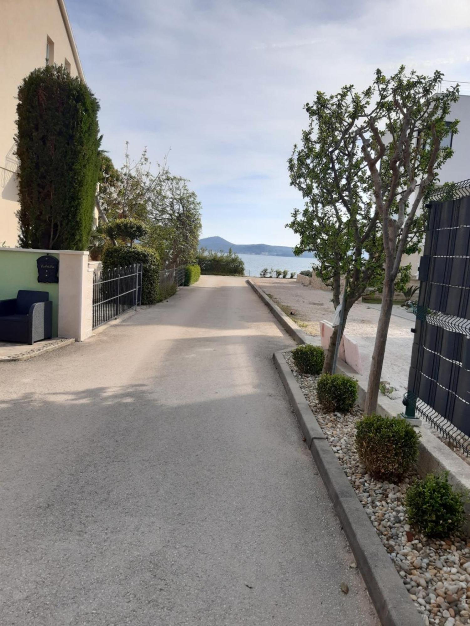 Apartman Barbir Sukošan Εξωτερικό φωτογραφία
